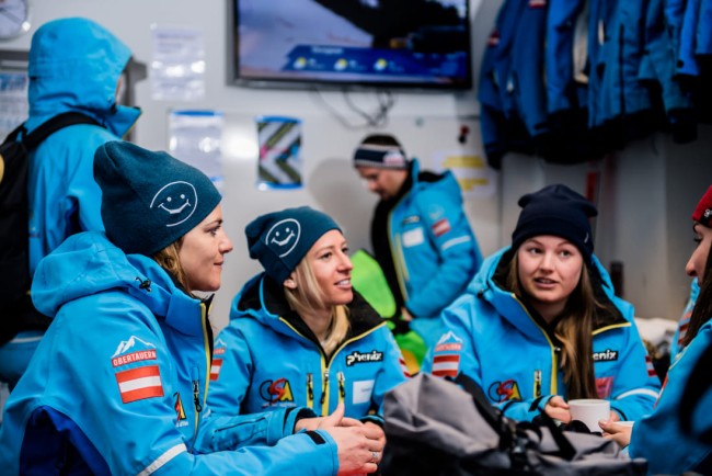 Gemütlich beisammen sitzen