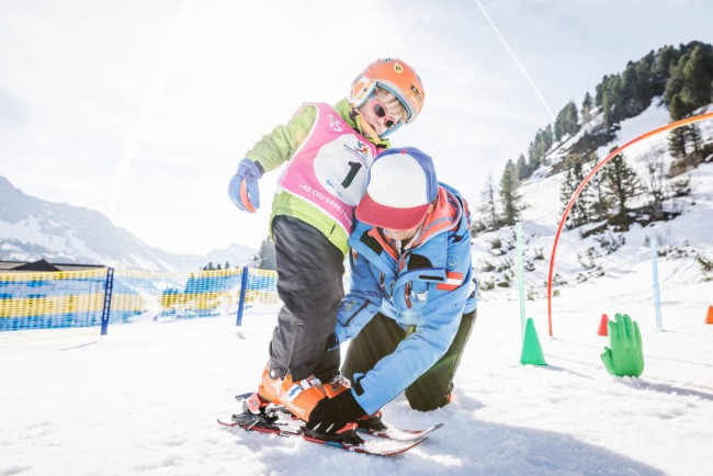 Arbeiten im CSA Snowland, dem Kinderland der CSA Skischule Silvia Grillitsch