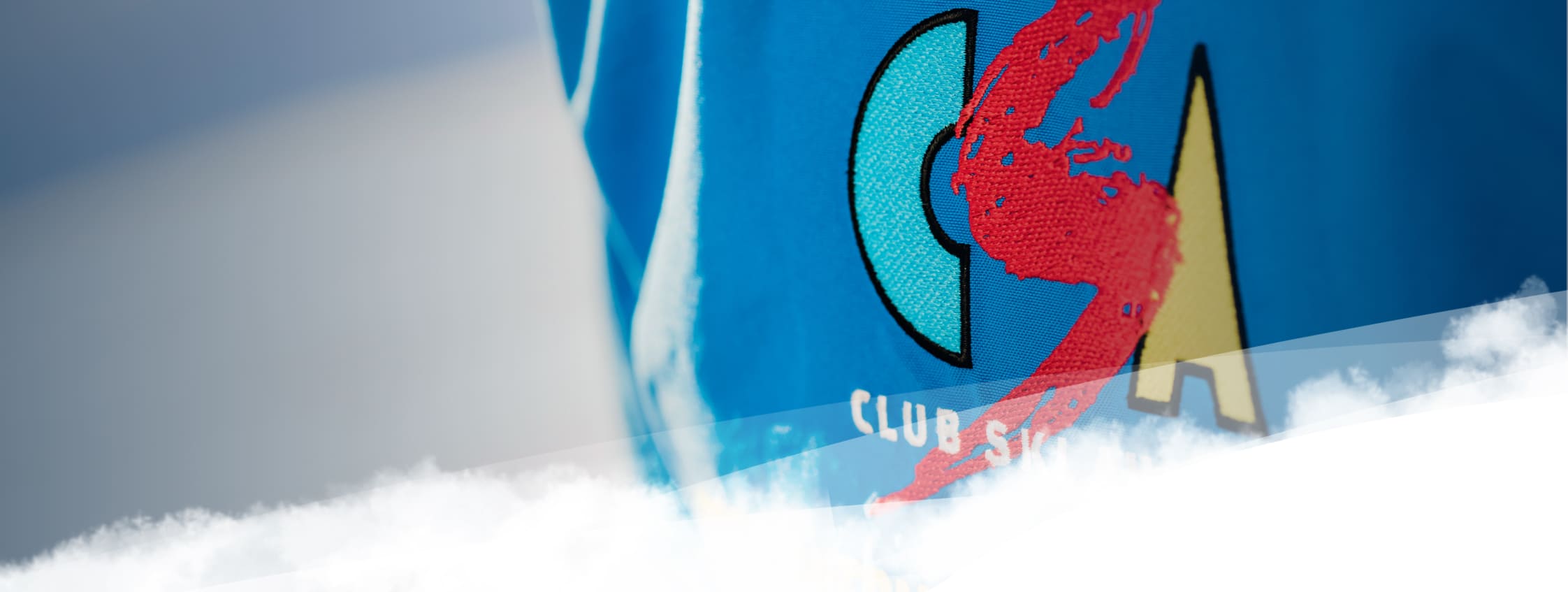 CSA Emblem auf dem Skilehrer-Anzug