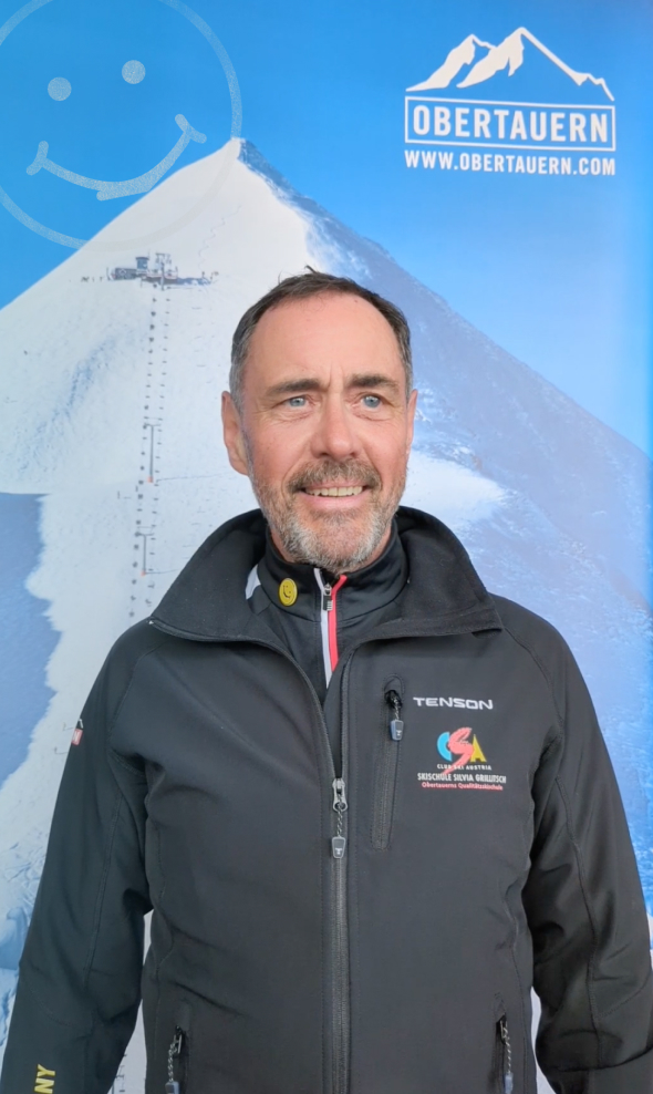 Hubert über die Leidenschaft zum Skifahren und seine Wahl in der CSA zu arbeiten.